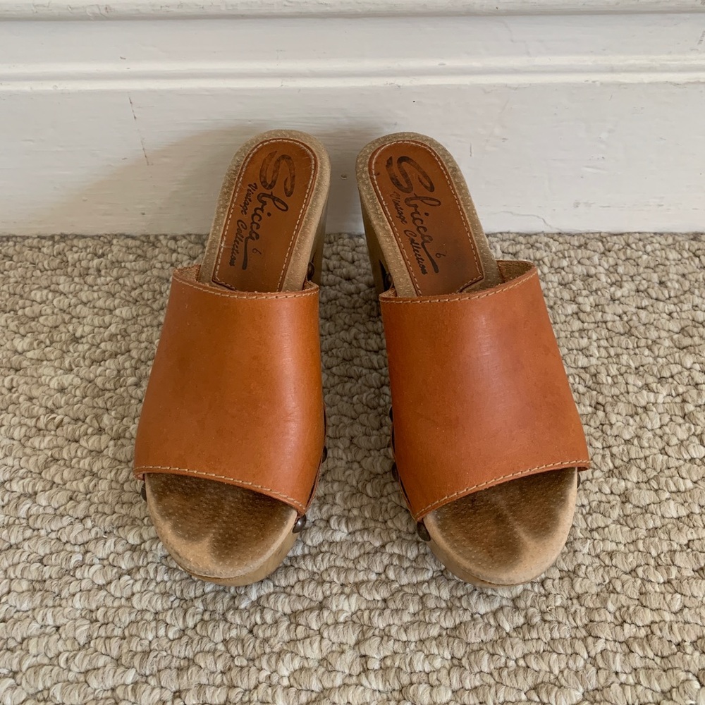 Sbicca clogs